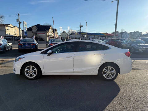 2018 Chevrolet Cruze LT Auto