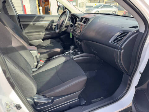 2015 Mitsubishi Outlander Sport ES