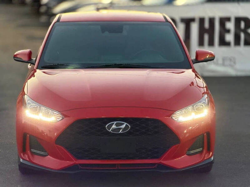 2019 Hyundai Veloster