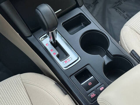 2019 Subaru Outback 2.5i