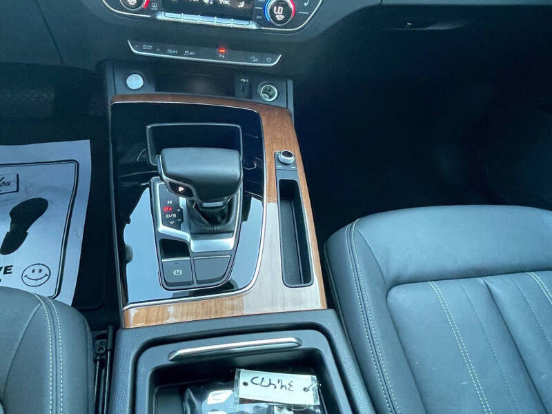 2021 Audi Q5 quattro Premium 45 TFSI