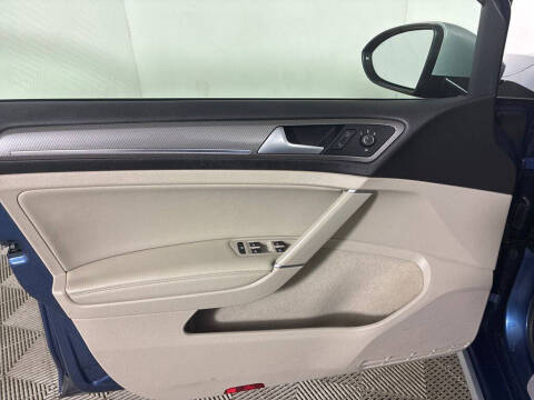 2017 Volkswagen Golf Alltrack