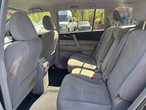 2013 Toyota Highlander Plus