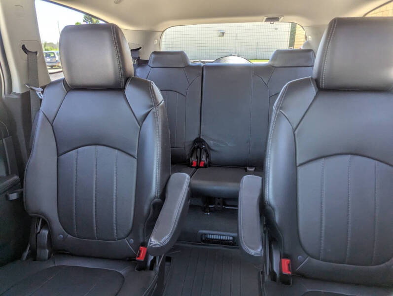 2016 Buick Enclave Leather