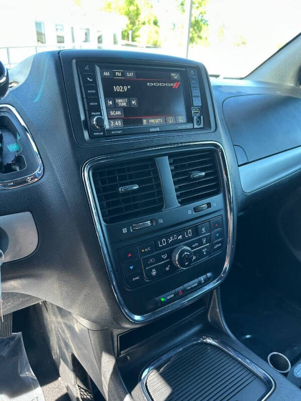 2015 Dodge Grand Caravan R/T