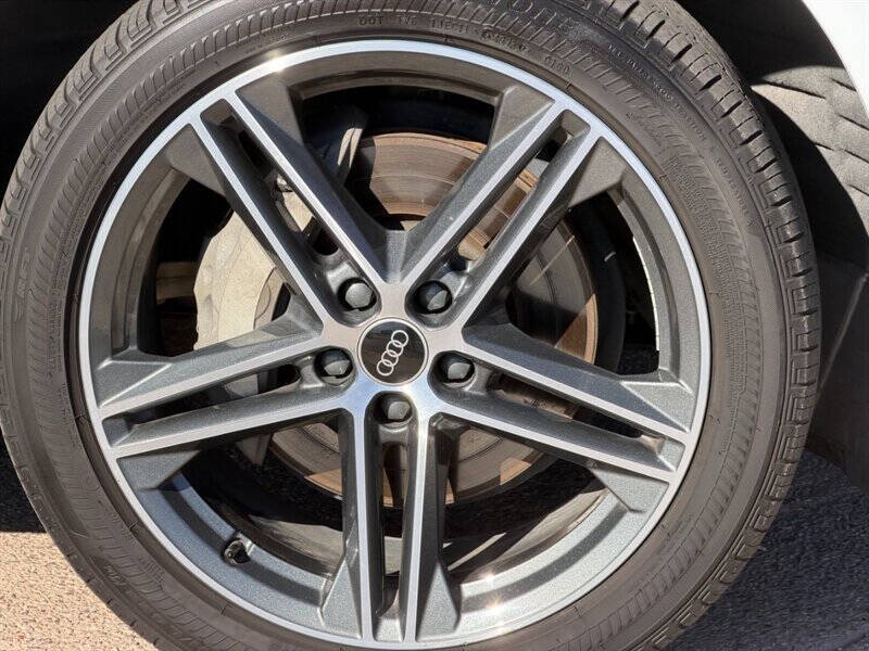 2021 Audi Q5 e quattro Prestige 55 TFSI