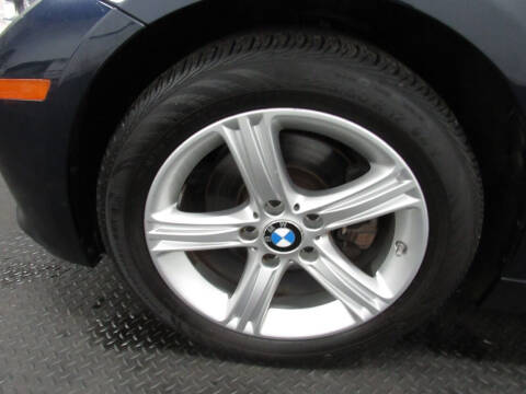 2012 BMW 3 Series 328i