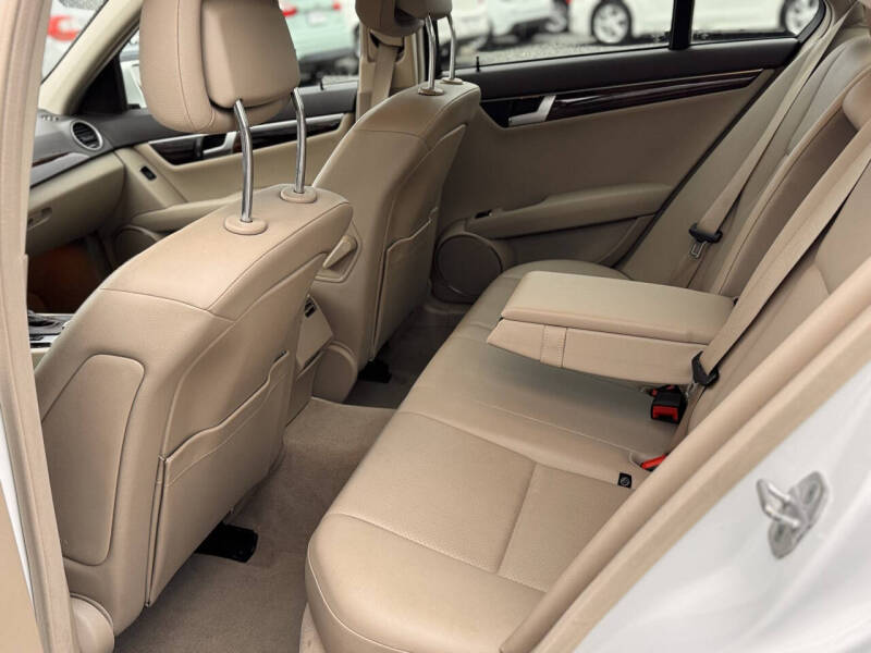 2014 Mercedes-Benz C-Class C 300 Luxury 4MATIC