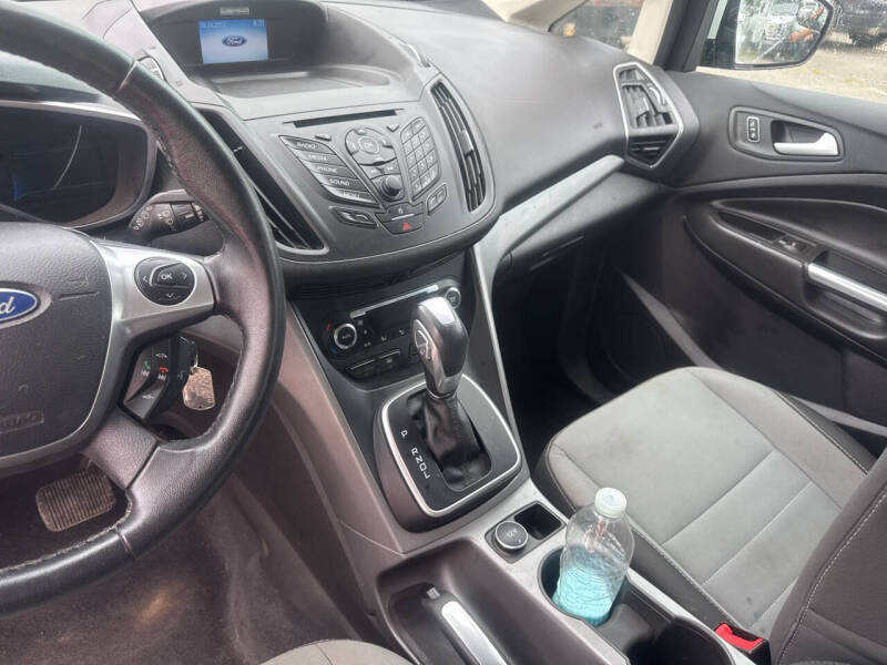 2013 Ford C-MAX Hybrid SE