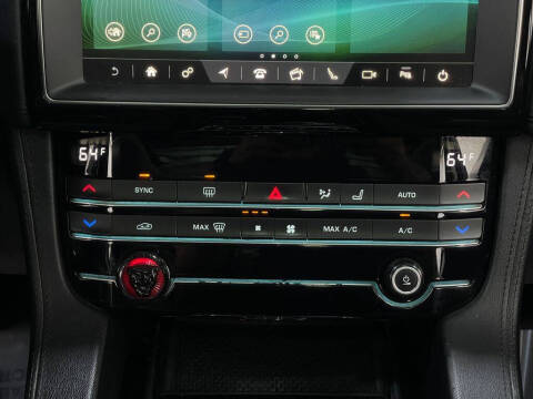 2020 Jaguar F-PACE 30t Prestige