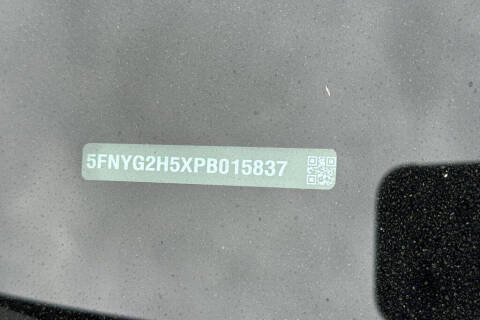 2023 Honda Pilot EX-L w/Rear Captain's Chairs
