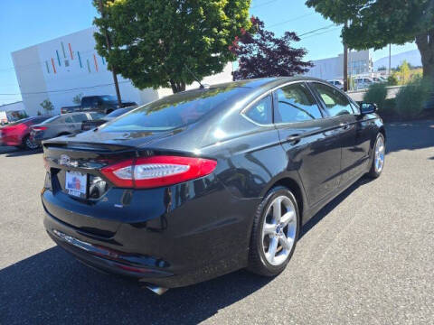 2015 Ford Fusion SE