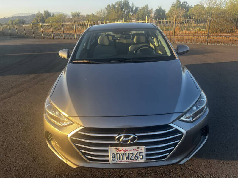 2018 Hyundai Elantra SE