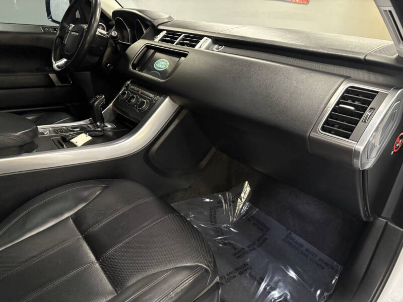 2016 Land Rover Range Rover Sport SE