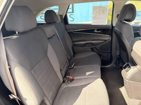 2016 Kia Sorento LX