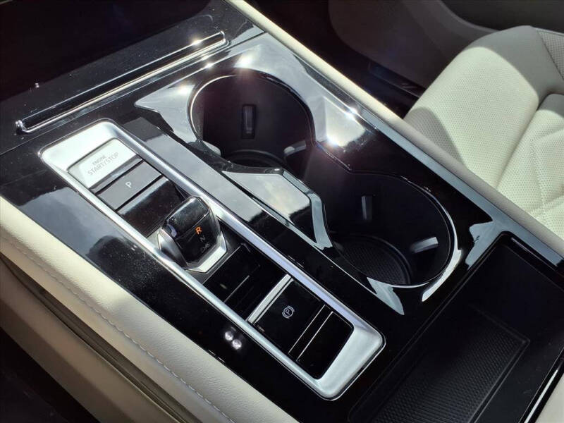 2026 Volkswagen Atlas SE