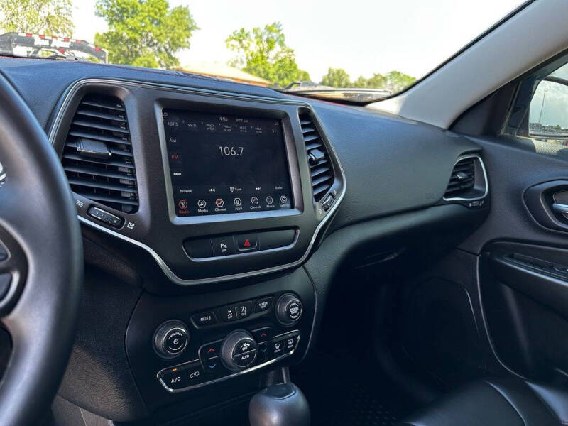 2019 Jeep Cherokee