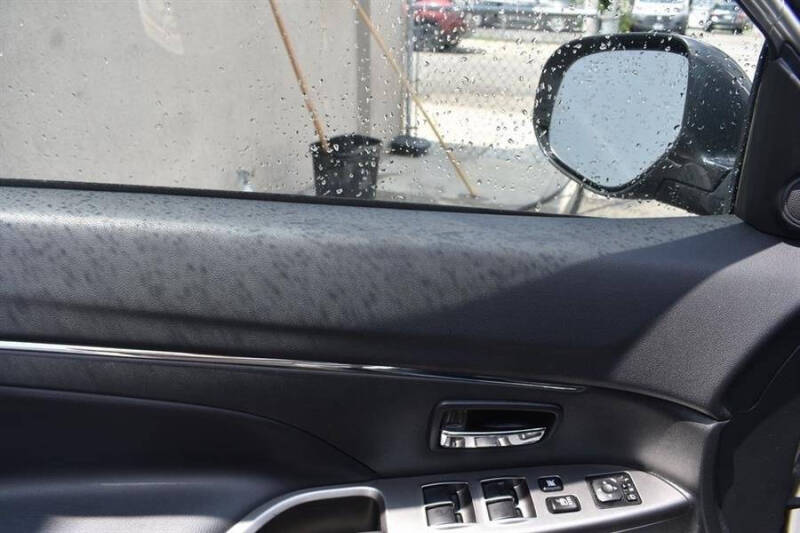 2023 Mitsubishi Outlander Sport