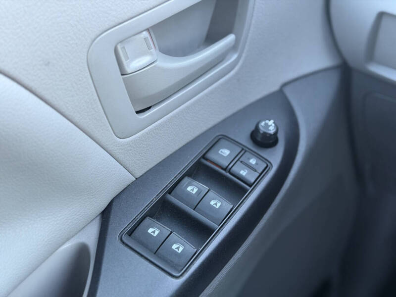 2016 Toyota Sienna L 7-Passenger