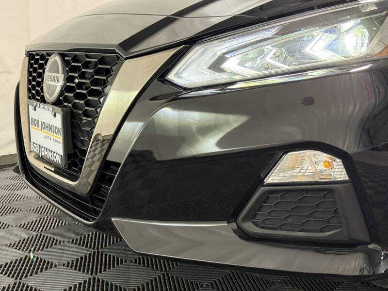 2021 Nissan Altima 2.5 SR