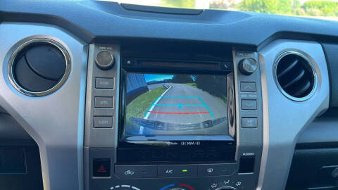 2016 Toyota Tundra SR5