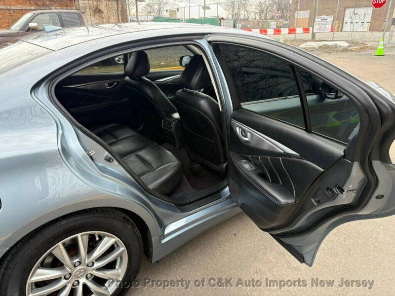 2017 Infiniti Q50 3.0T Signature Edition