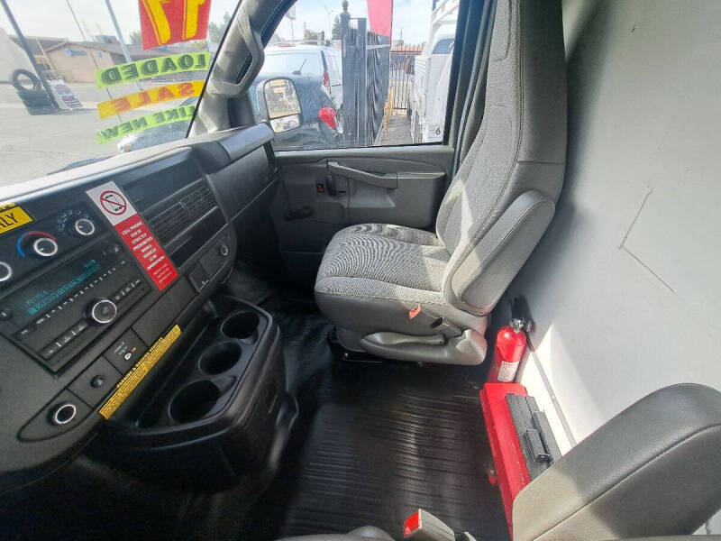 2017 Chevrolet Express 3500