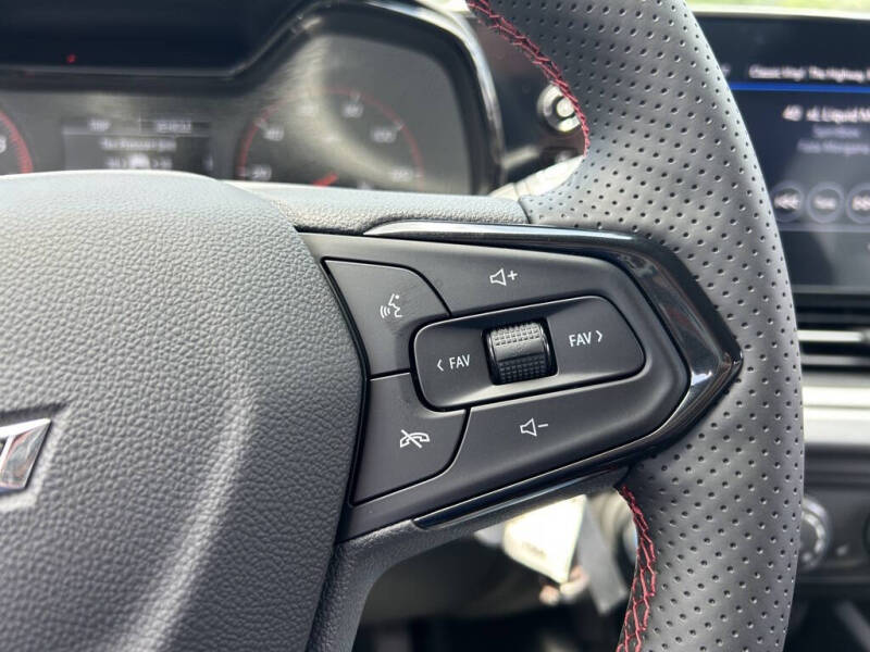 2025 Chevrolet Trax RS