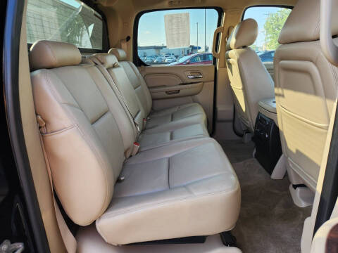 2011 Cadillac Escalade EXT Premium