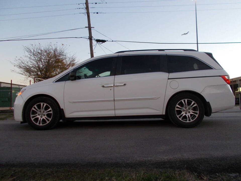 2012 Honda Odyssey for sale at Chachan Auto Sales in Dallas, TX