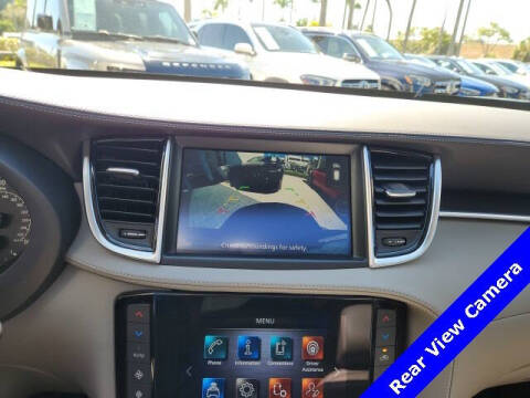 2025 Infiniti QX50 Luxe