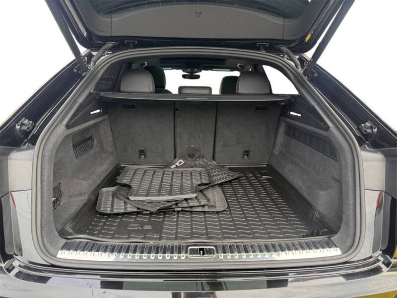 2023 Audi Q8 quattro Premium Plus 55 TFSI