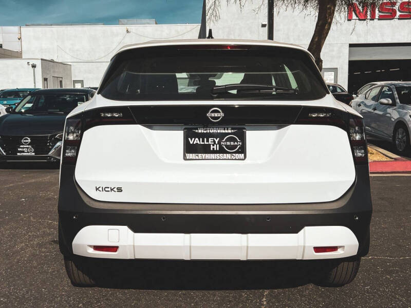 2026 Nissan Kicks S
