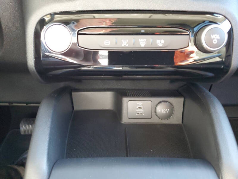 2025 Ford Escape Plug-In Hybrid PHEV