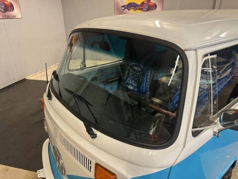 1977 Volkswagen Bus