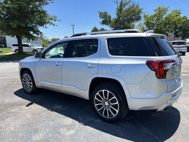 2020 GMC Acadia Denali