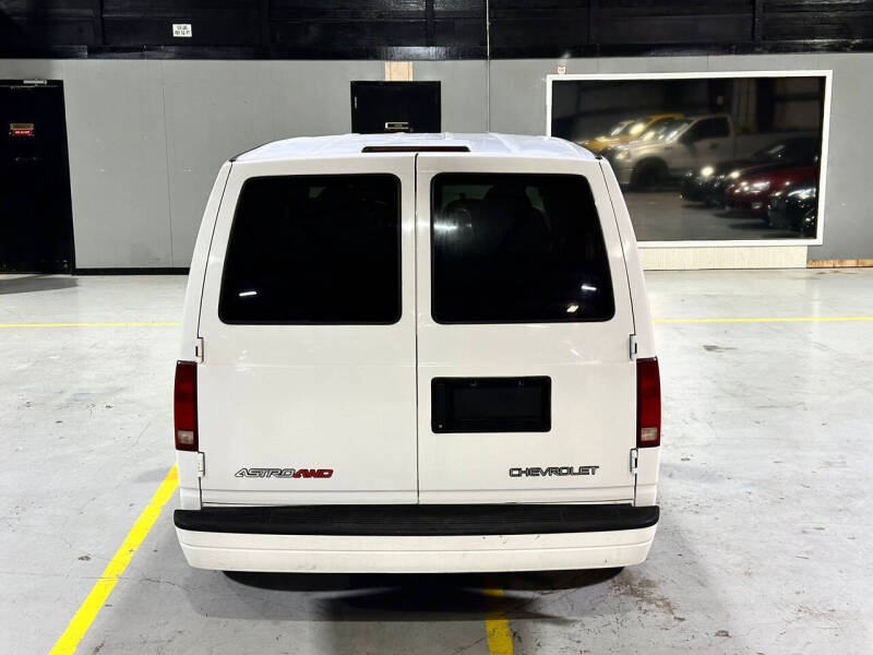 2000 Chevrolet Astro