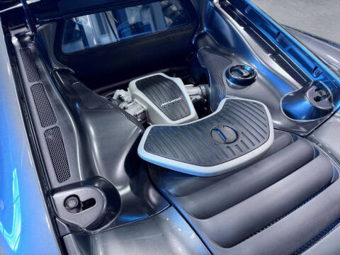 2013 McLaren MP4-12C