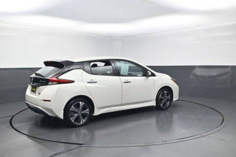 2021 Nissan LEAF SL PLUS