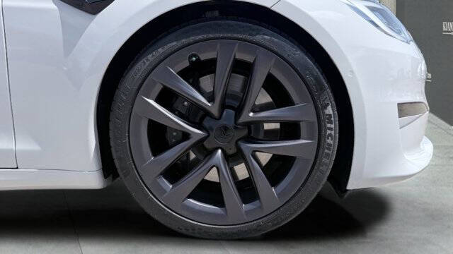 2021 Tesla Model S Long Range