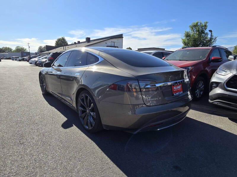 2016 Tesla Model S P90D