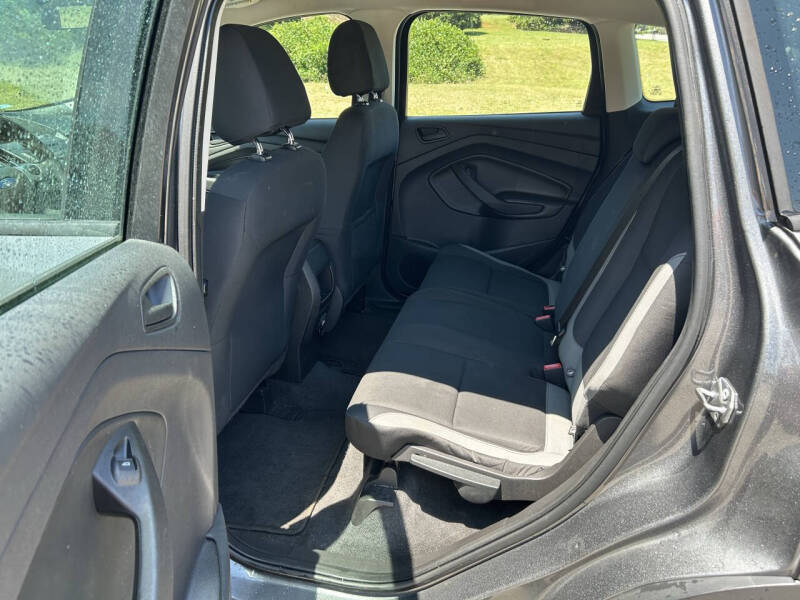 2014 Ford Escape S
