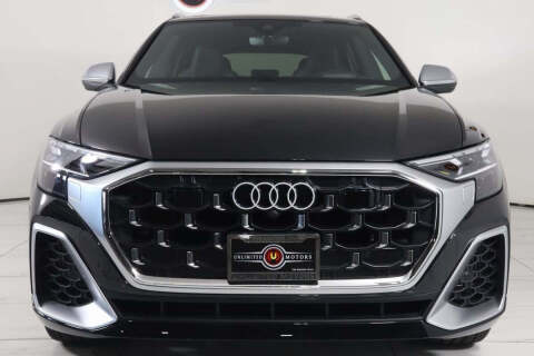 2024 Audi SQ8 4.0T quattro Premium Plus