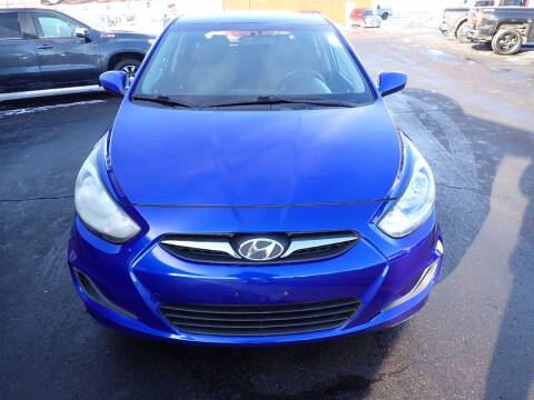 2013 Hyundai Accent GS