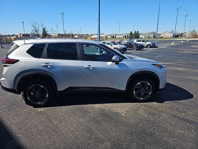2025 Nissan Rogue SV