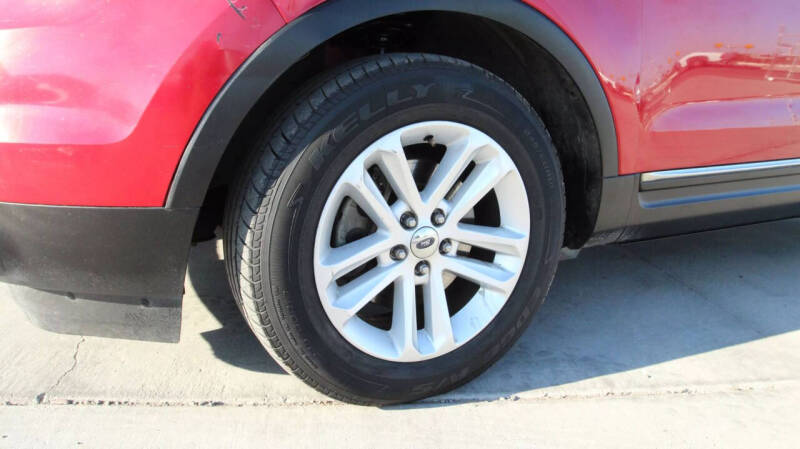 2011 Ford Explorer XLT