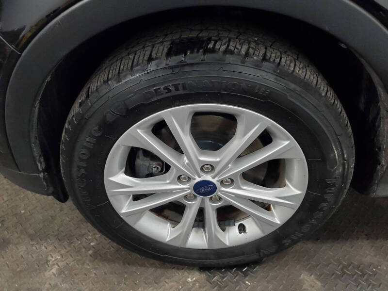 2019 Ford Escape SE