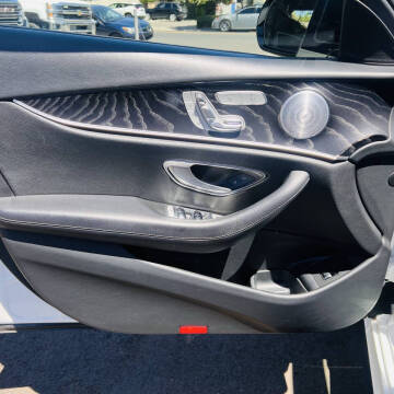 2019 Mercedes-Benz E-Class E 300