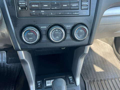 2015 Subaru Forester 2.5i Touring