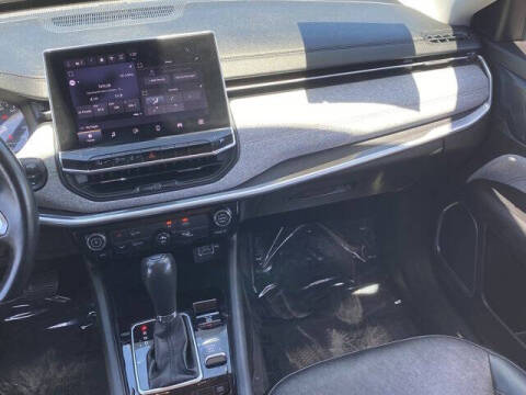 2022 Jeep Compass Latitude Lux